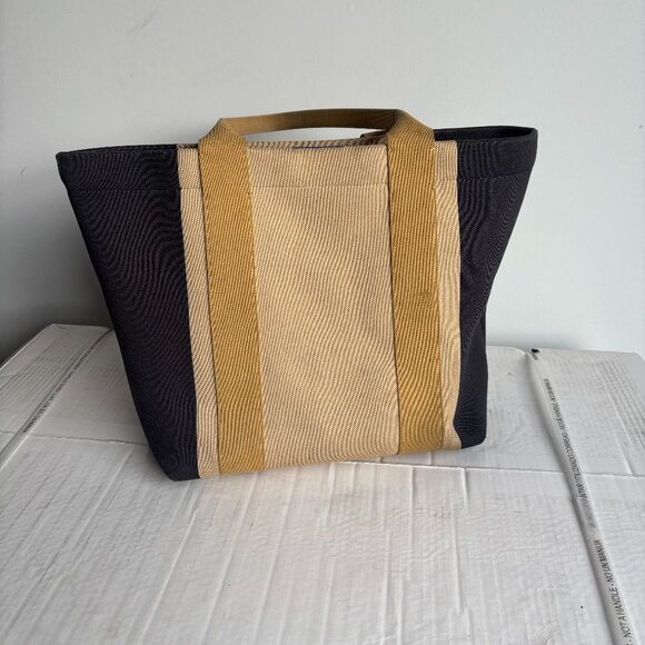 Rothy's Womens Top Handles Zipper Closure The Essential Tote Bag Ink and Ivory - Picture 1 of 5